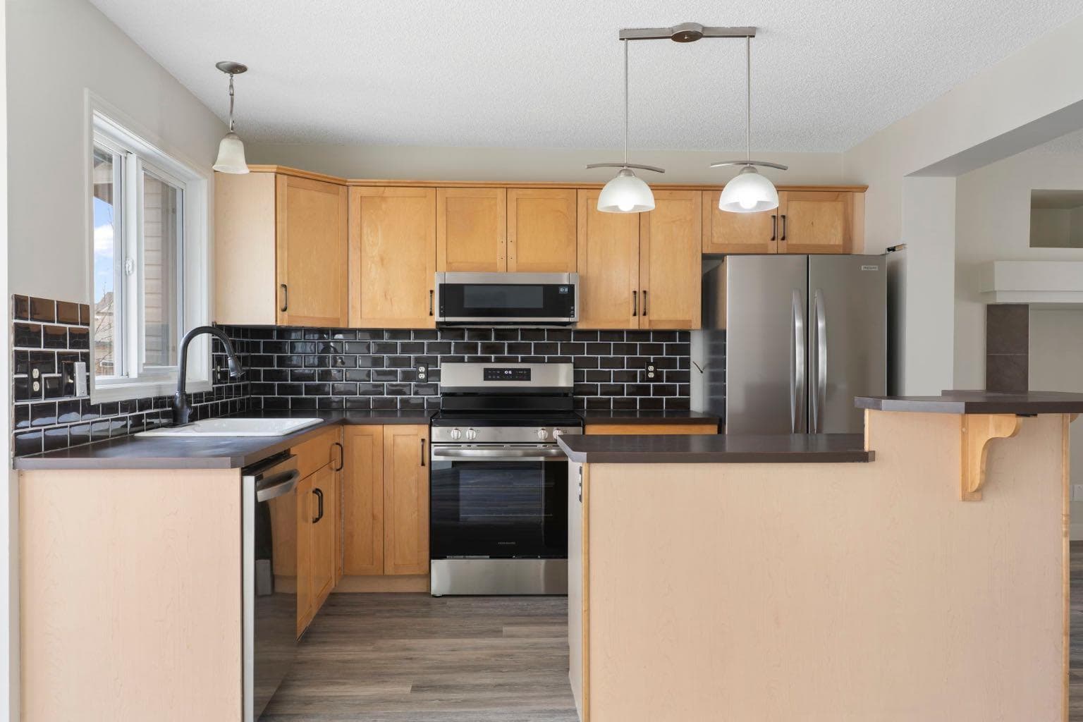 202 Sunset Heights 