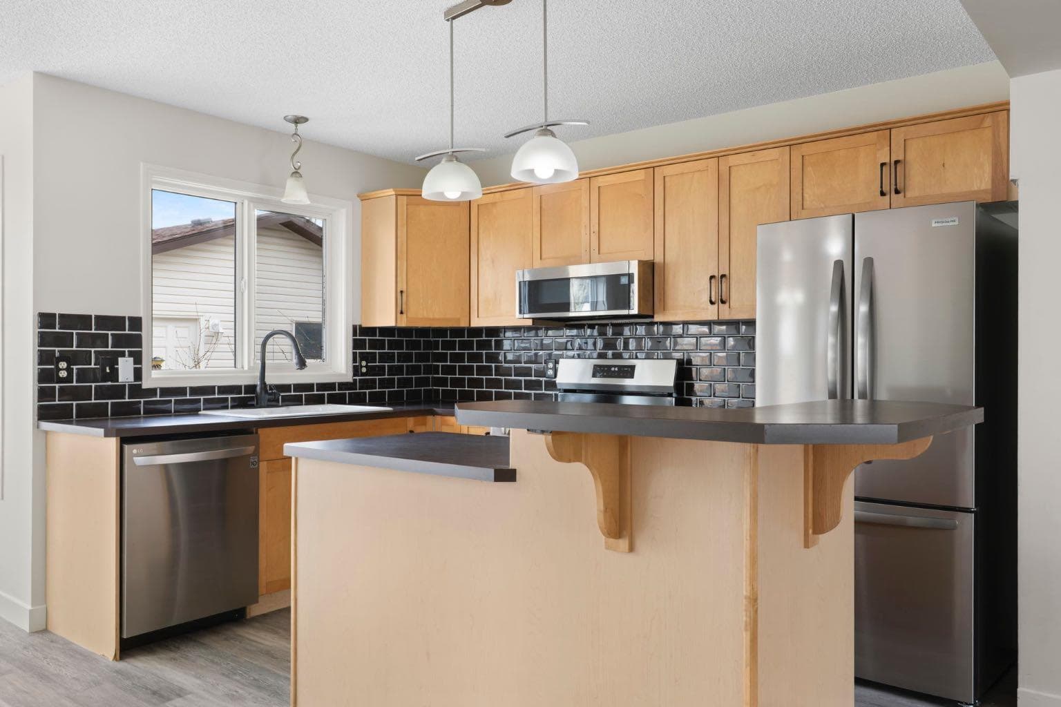 202 Sunset Heights 