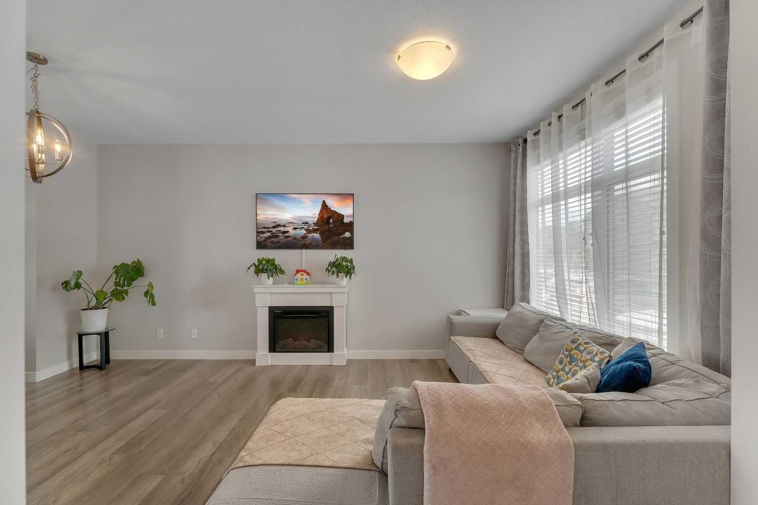 136 Sage Meadows Gardens NW