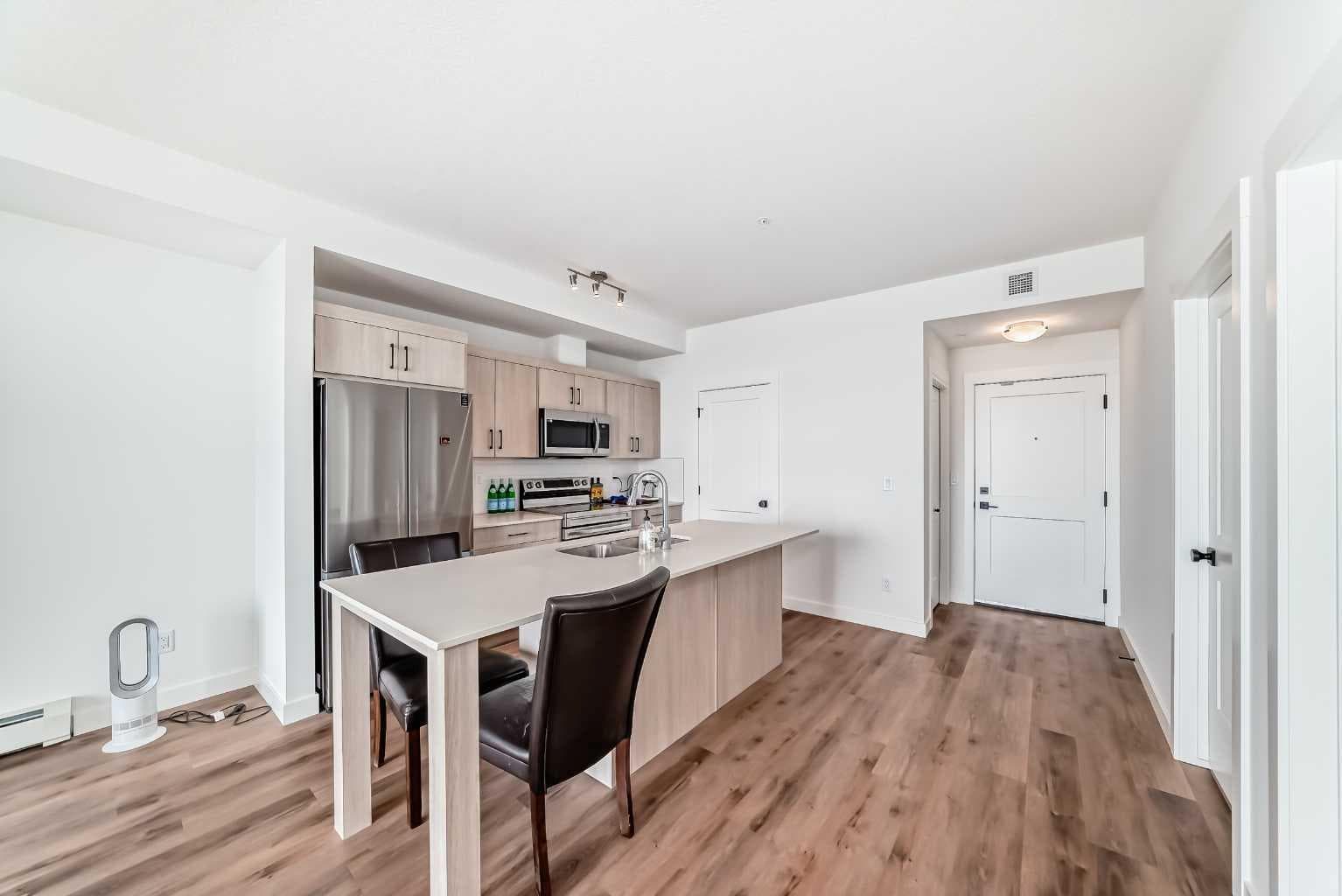 410, 30 Sage Hill Walk NW