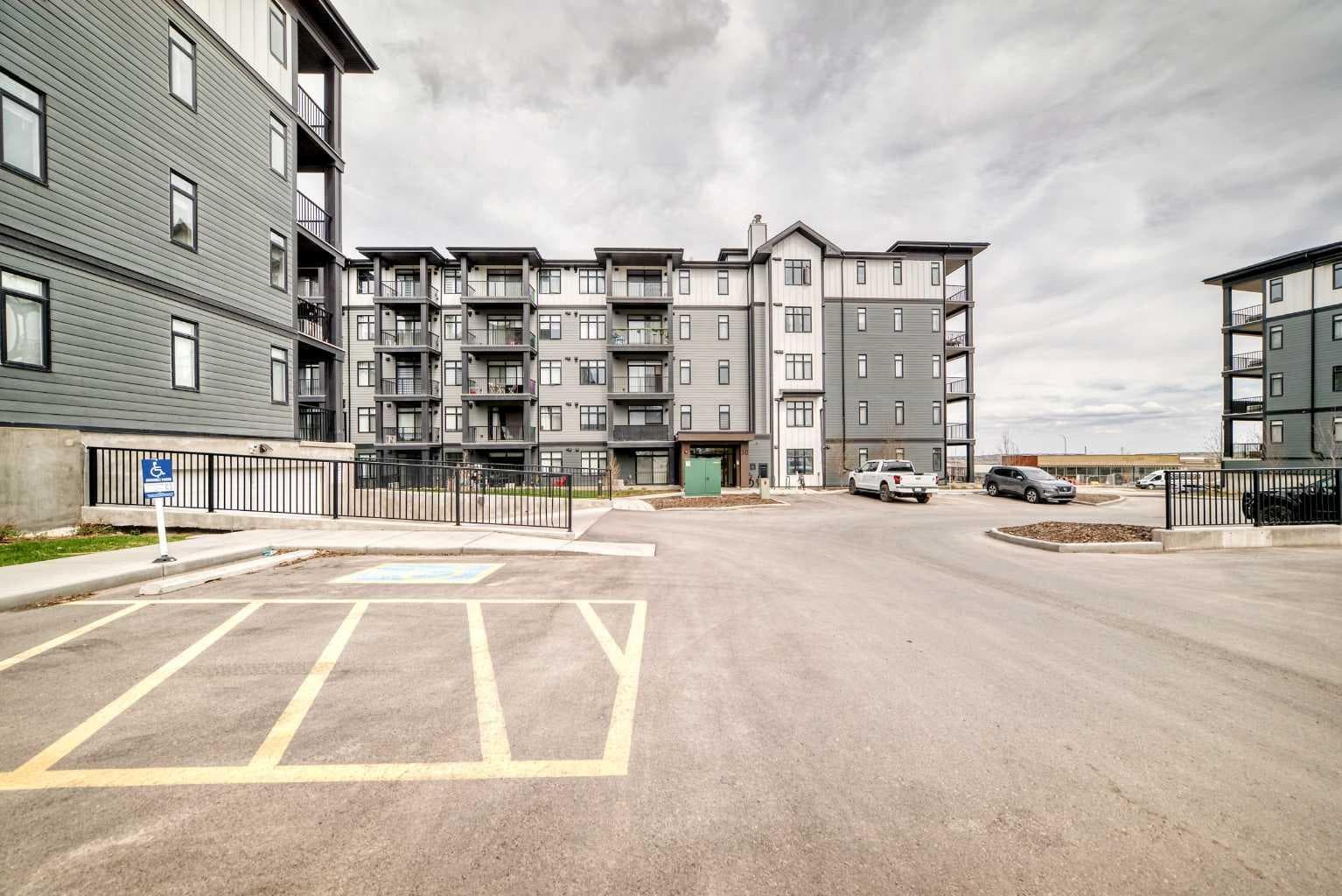410, 30 Sage Hill Walk NW