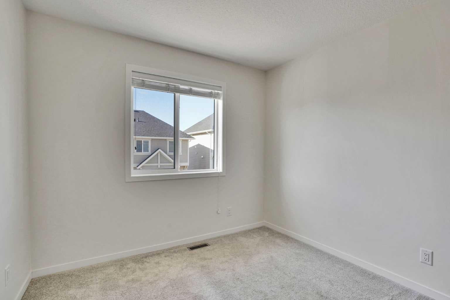 229 SOUTH POINT Park SW