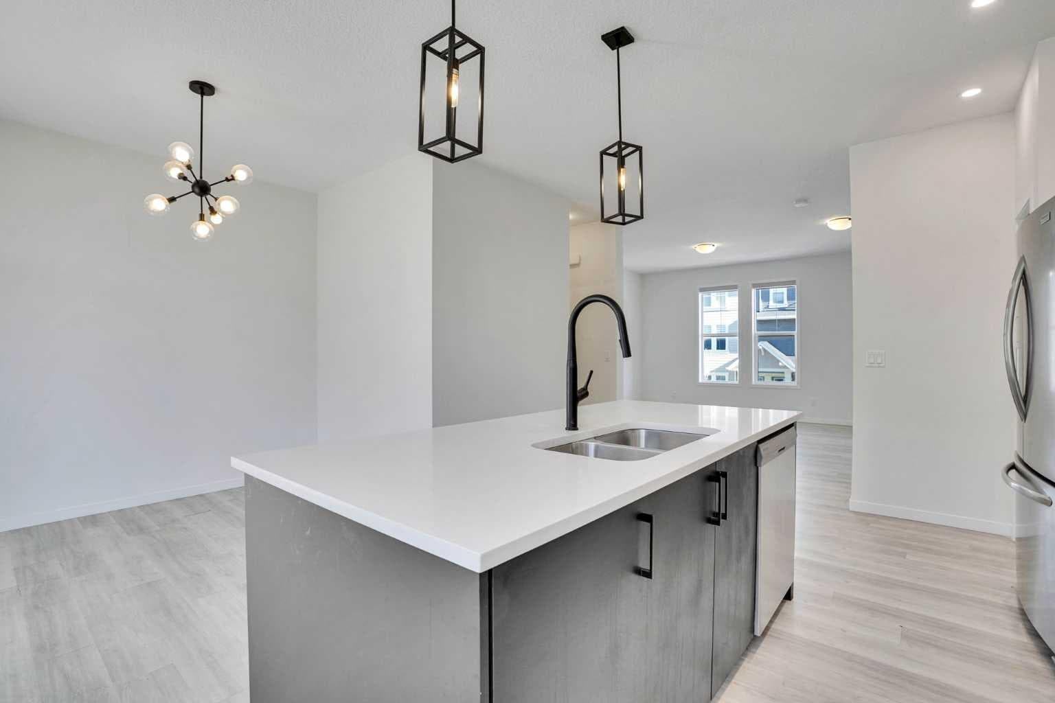 229 SOUTH POINT Park SW