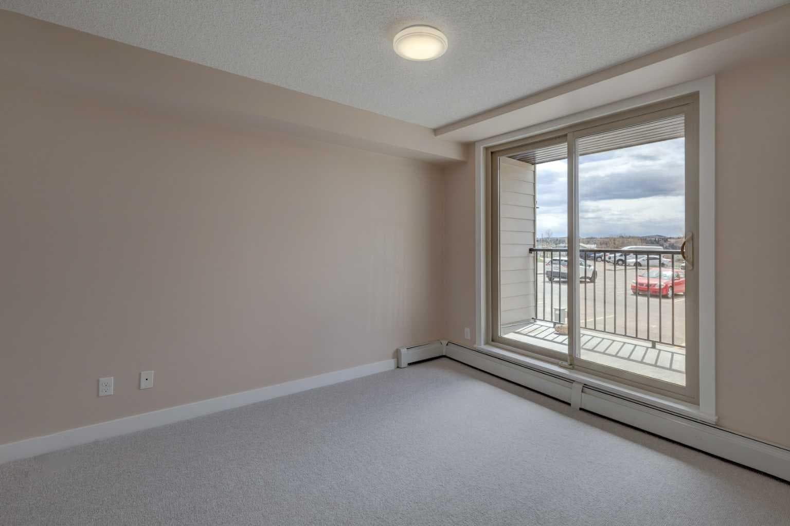 1103, 625 Glenbow Drive 