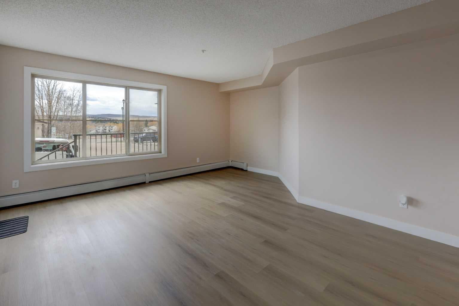 1103, 625 Glenbow Drive 