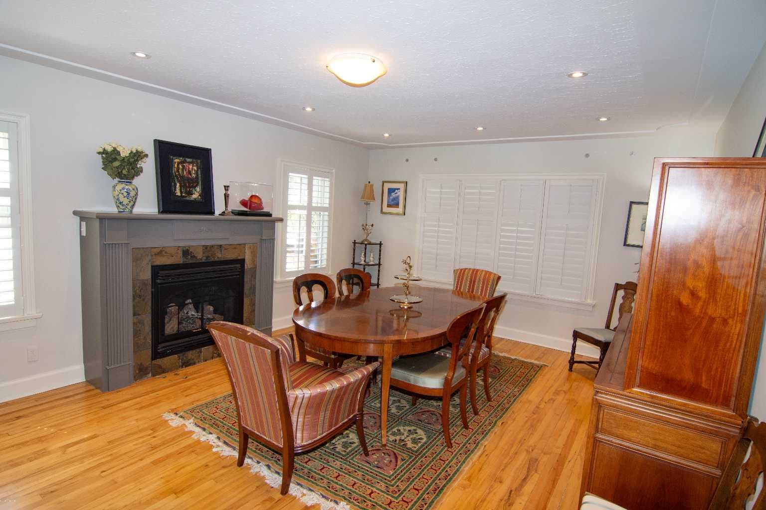 1616 Summer Street SW