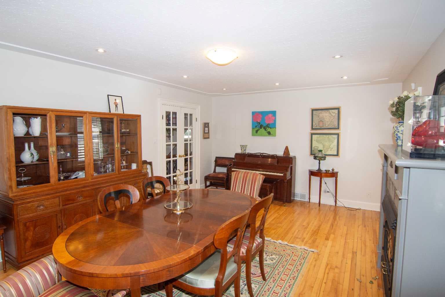 1616 Summer Street SW