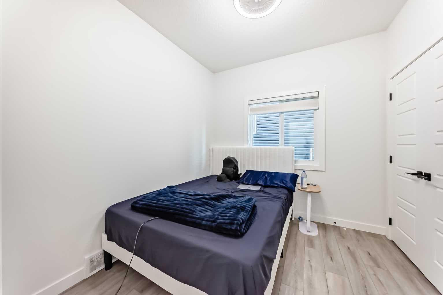 287 Amblehurst Way NW