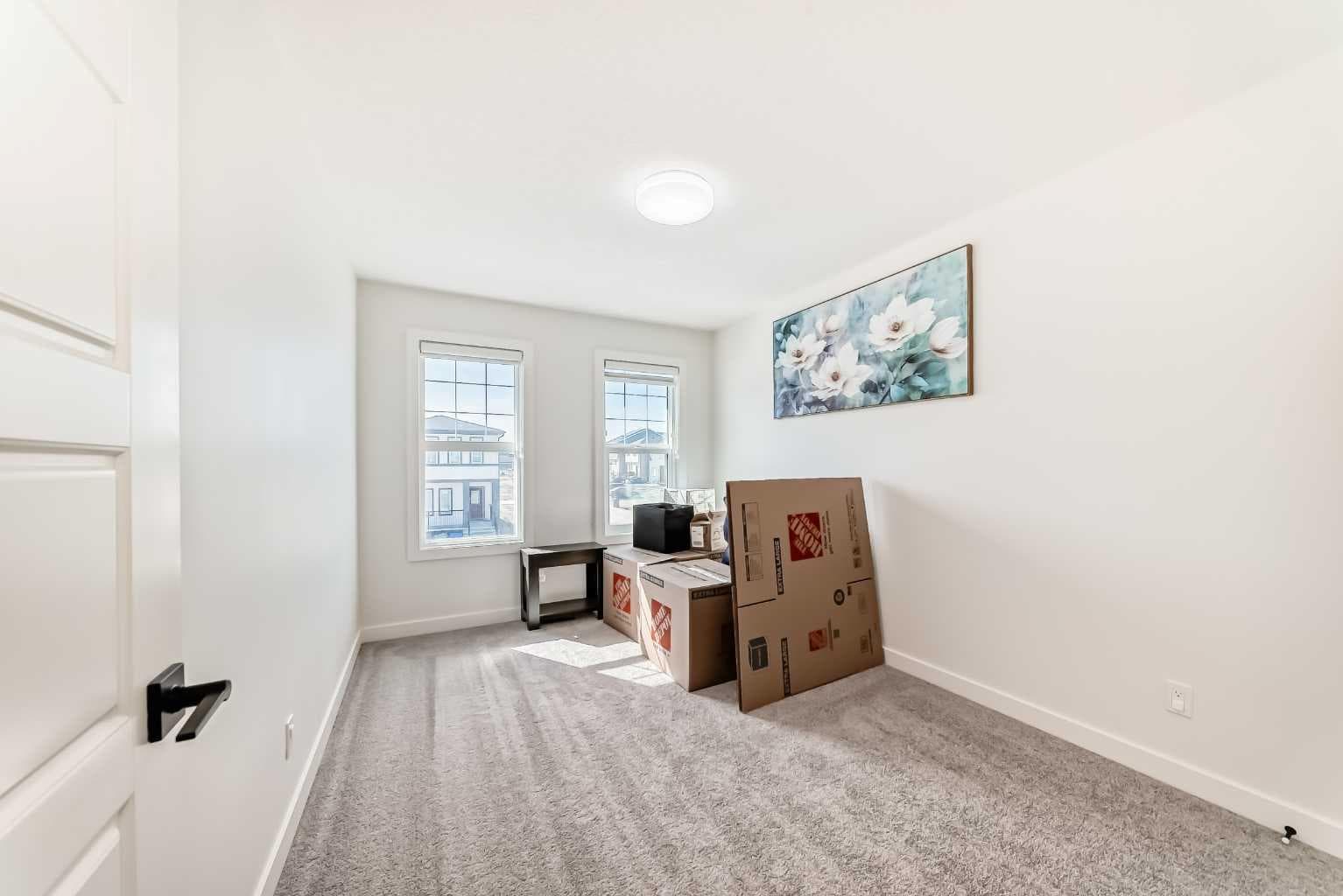 287 Amblehurst Way NW