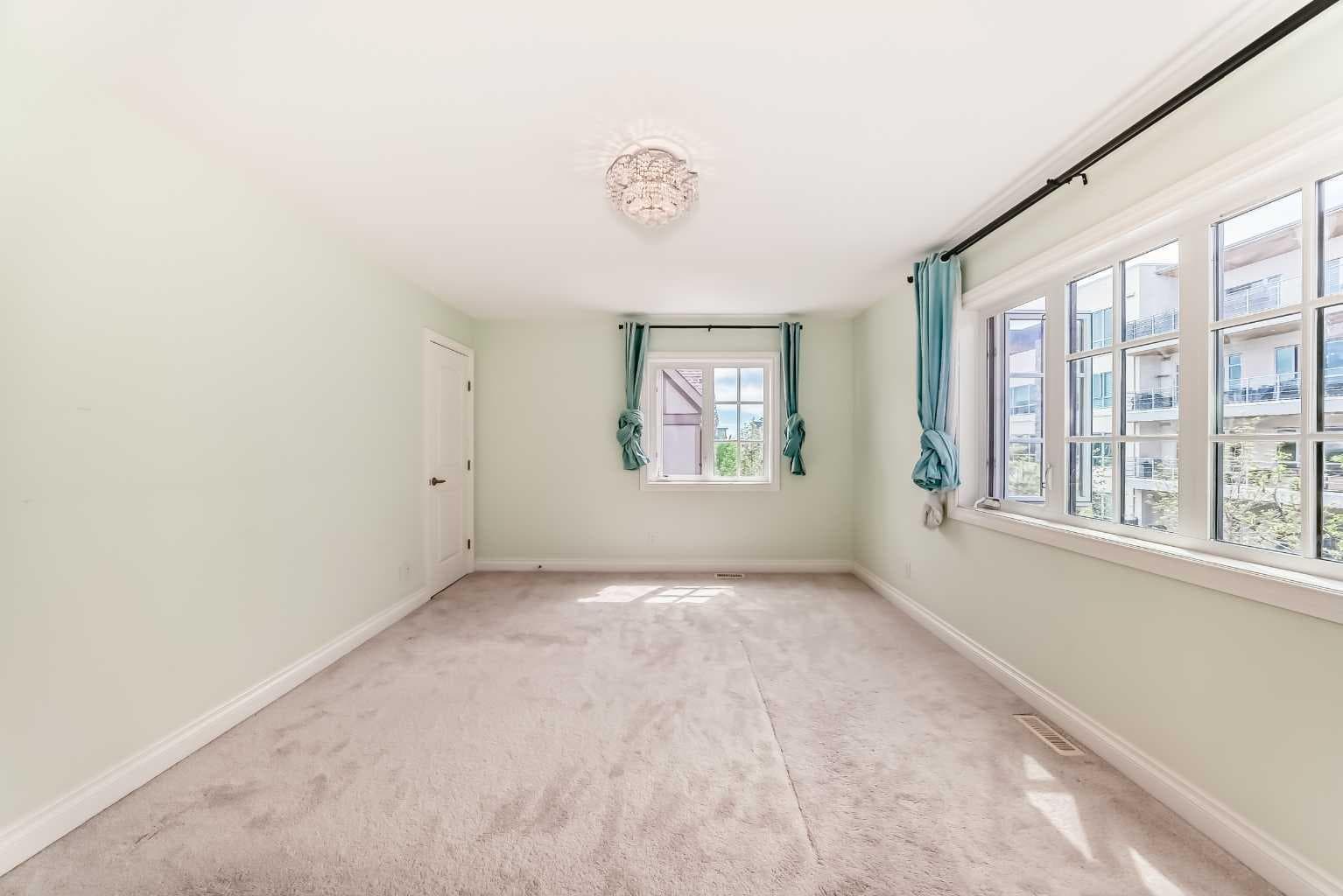 60 Hong Kong Road SW