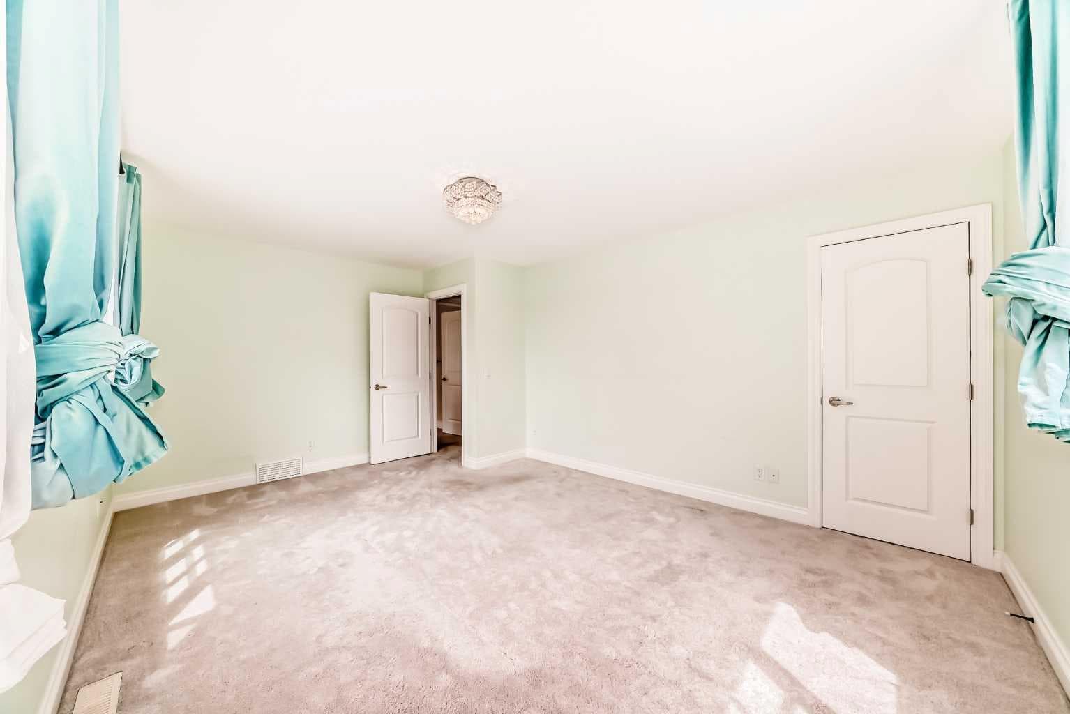 60 Hong Kong Road SW