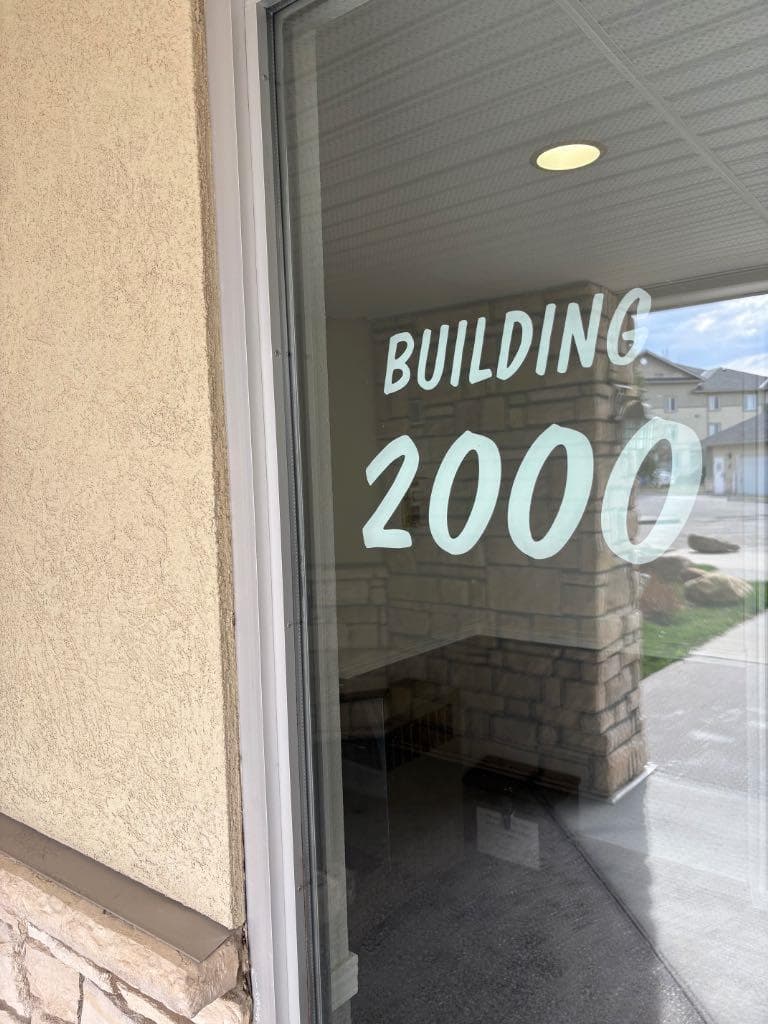 2112, 2518 Fish Creek Boulevard SW