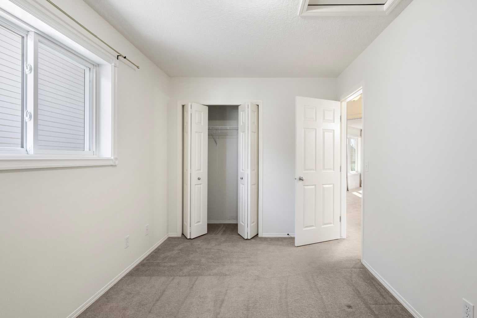 112 Everridge Drive SW