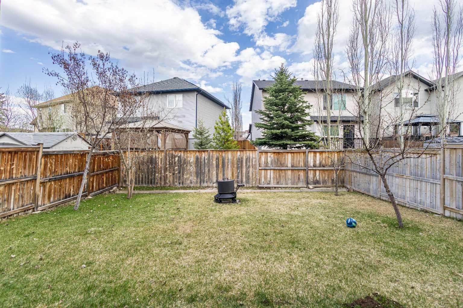 112 Everridge Drive SW