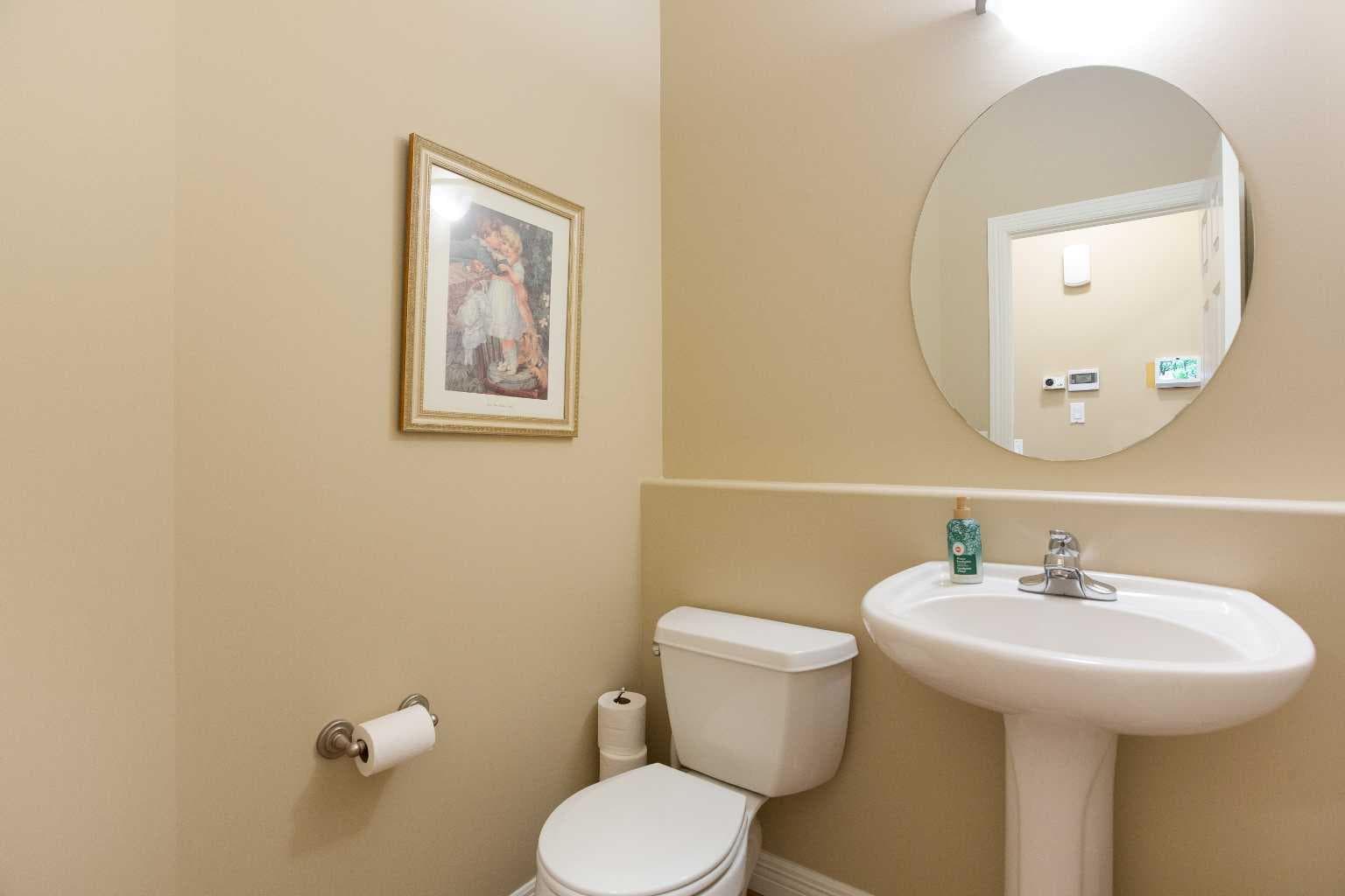 30 Discovery Ridge Gardens SW