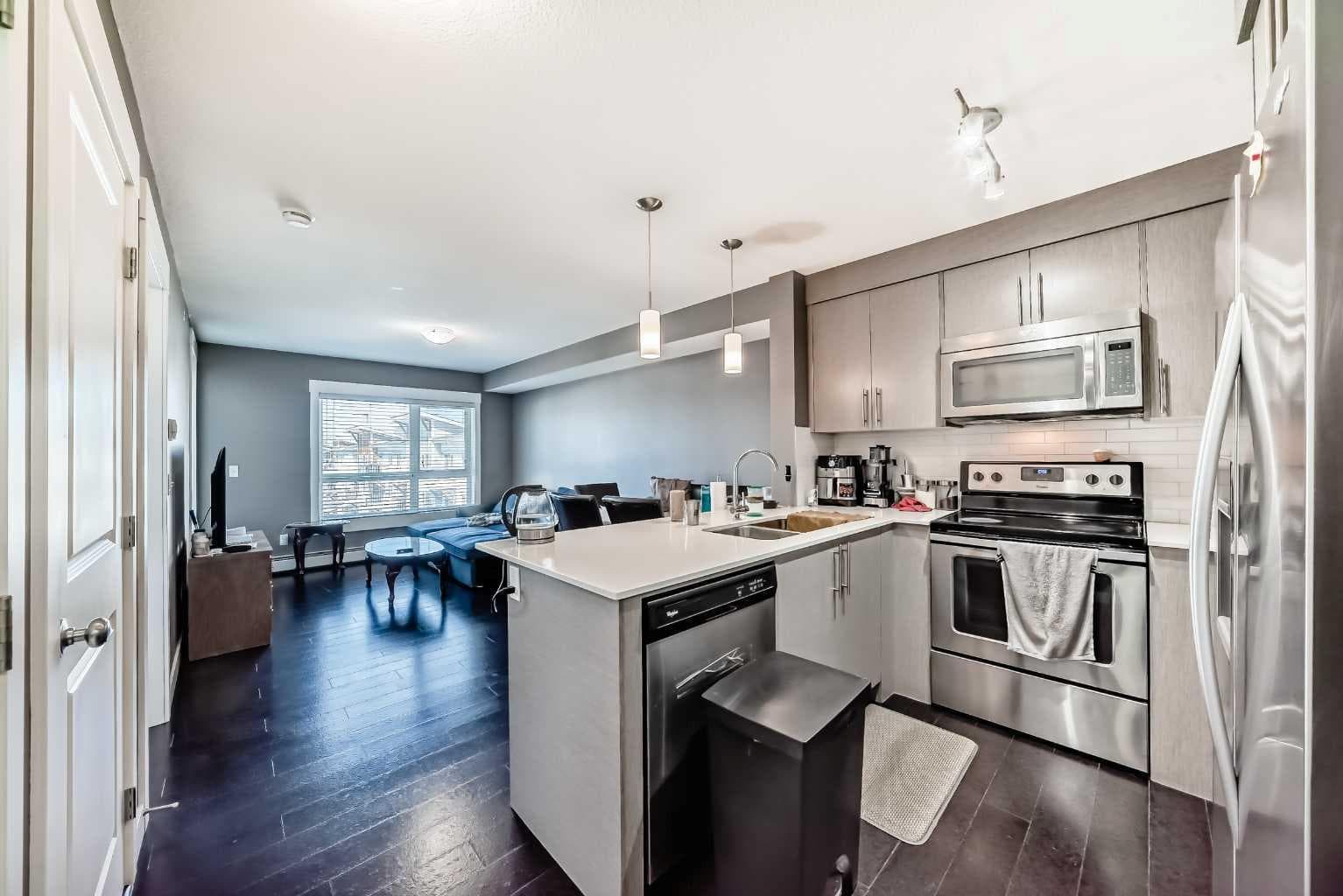 6409, 302 Skyview Ranch Drive NE
