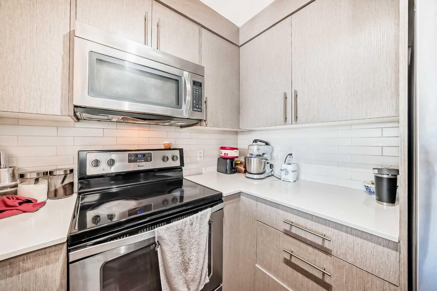 6409, 302 Skyview Ranch Drive NE