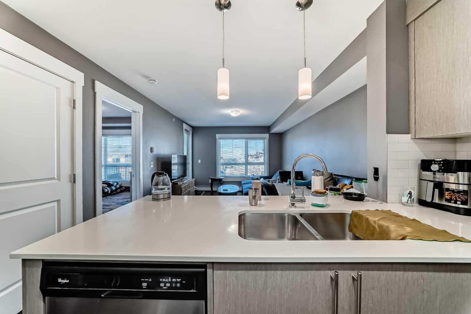 6409, 302 Skyview Ranch Drive NE