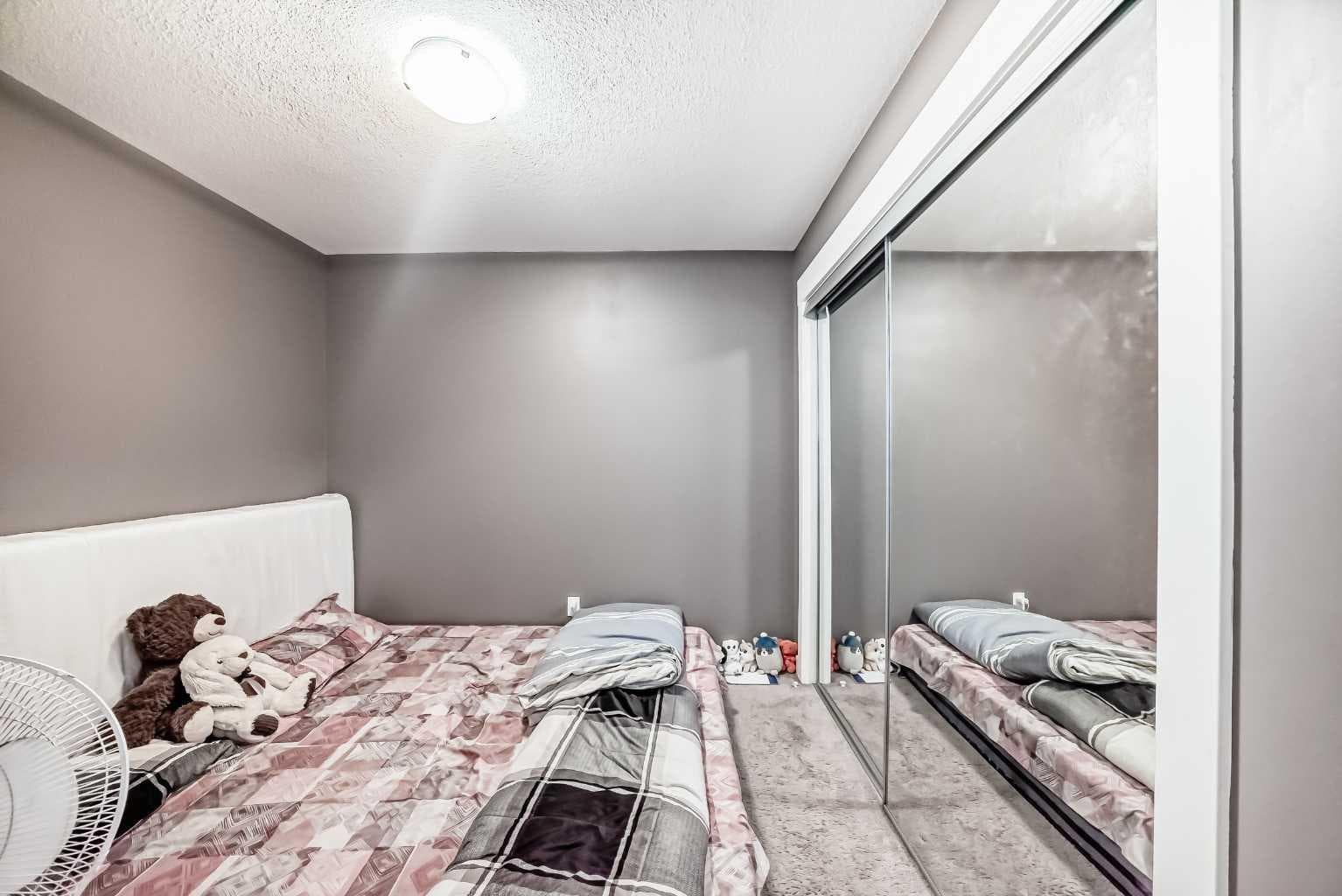 6409, 302 Skyview Ranch Drive NE