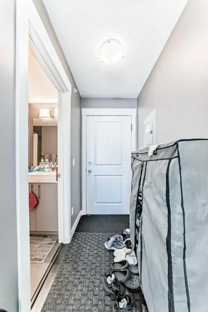 6409, 302 Skyview Ranch Drive NE