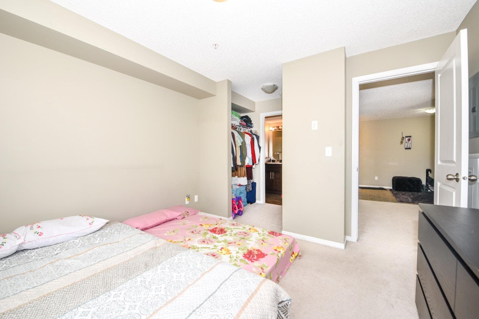 302, 5 Saddlestone Way NE