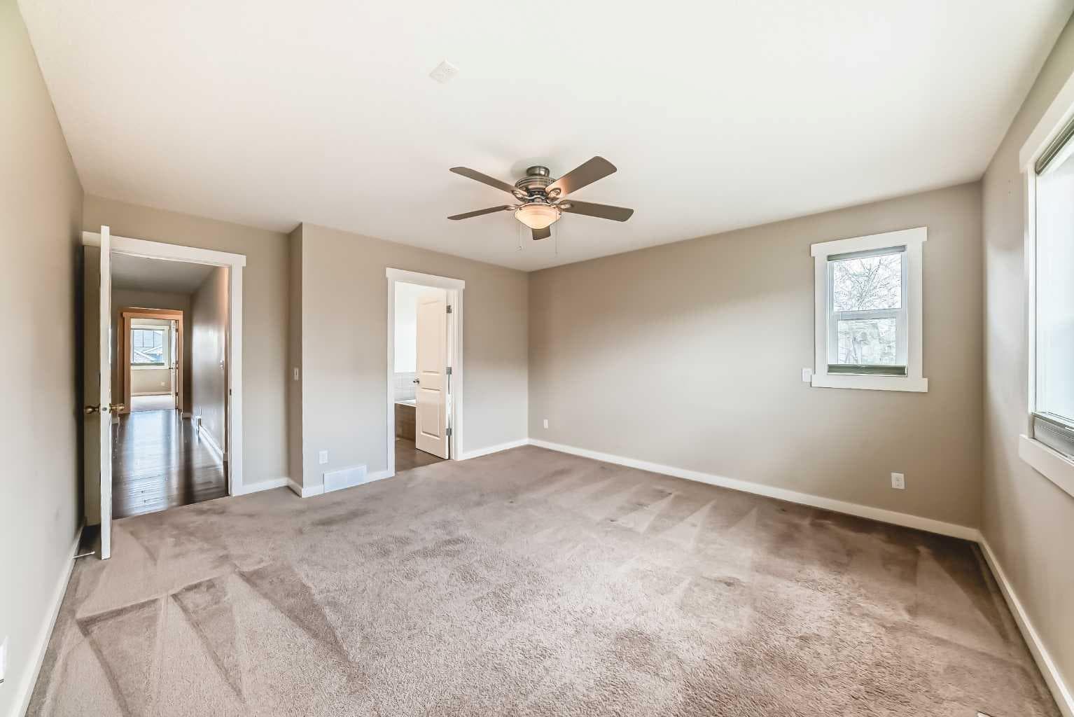 210 Stonemere Green 