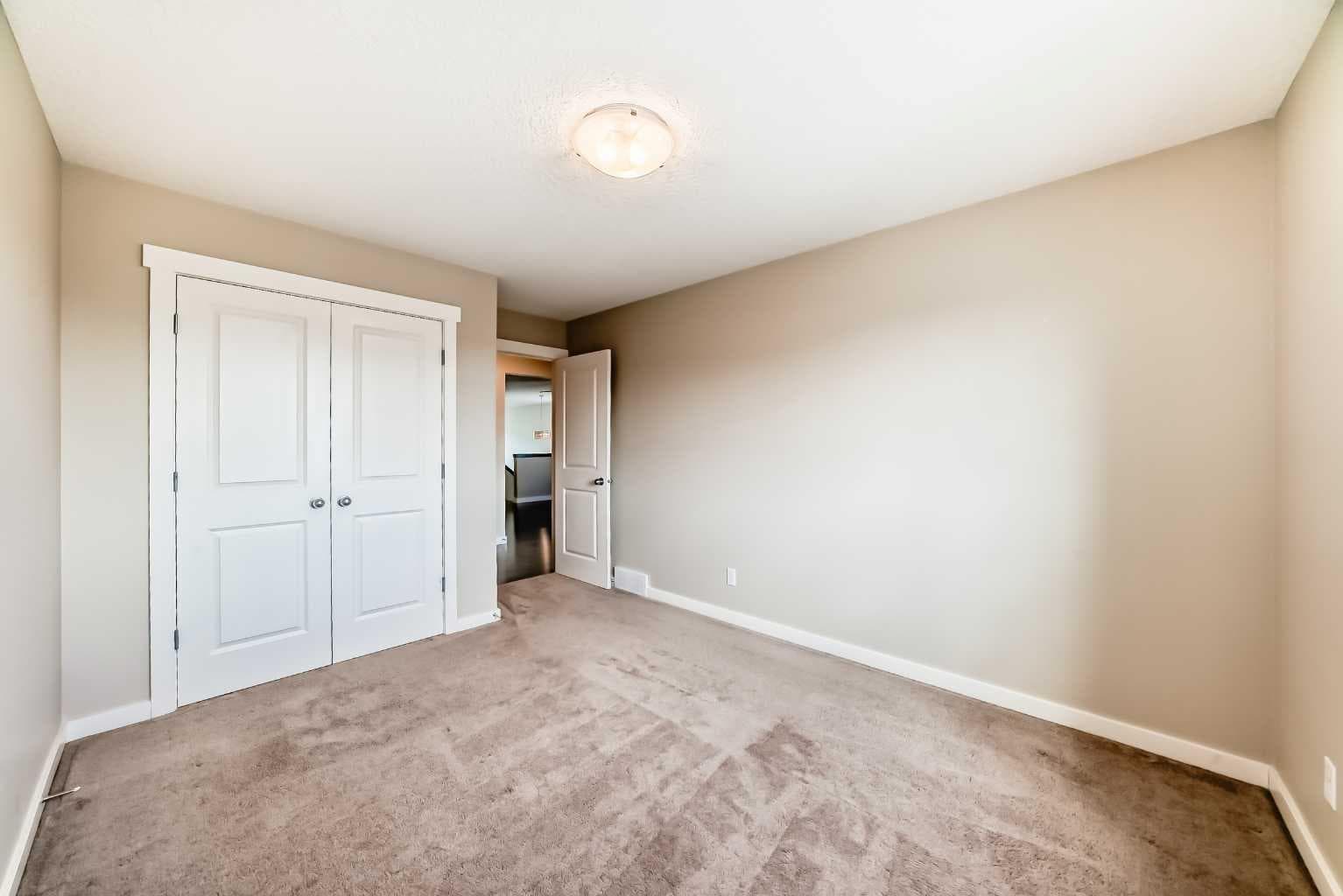210 Stonemere Green 