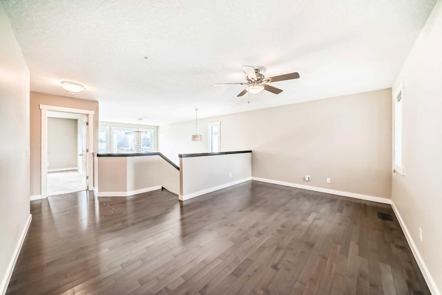 210 Stonemere Green 