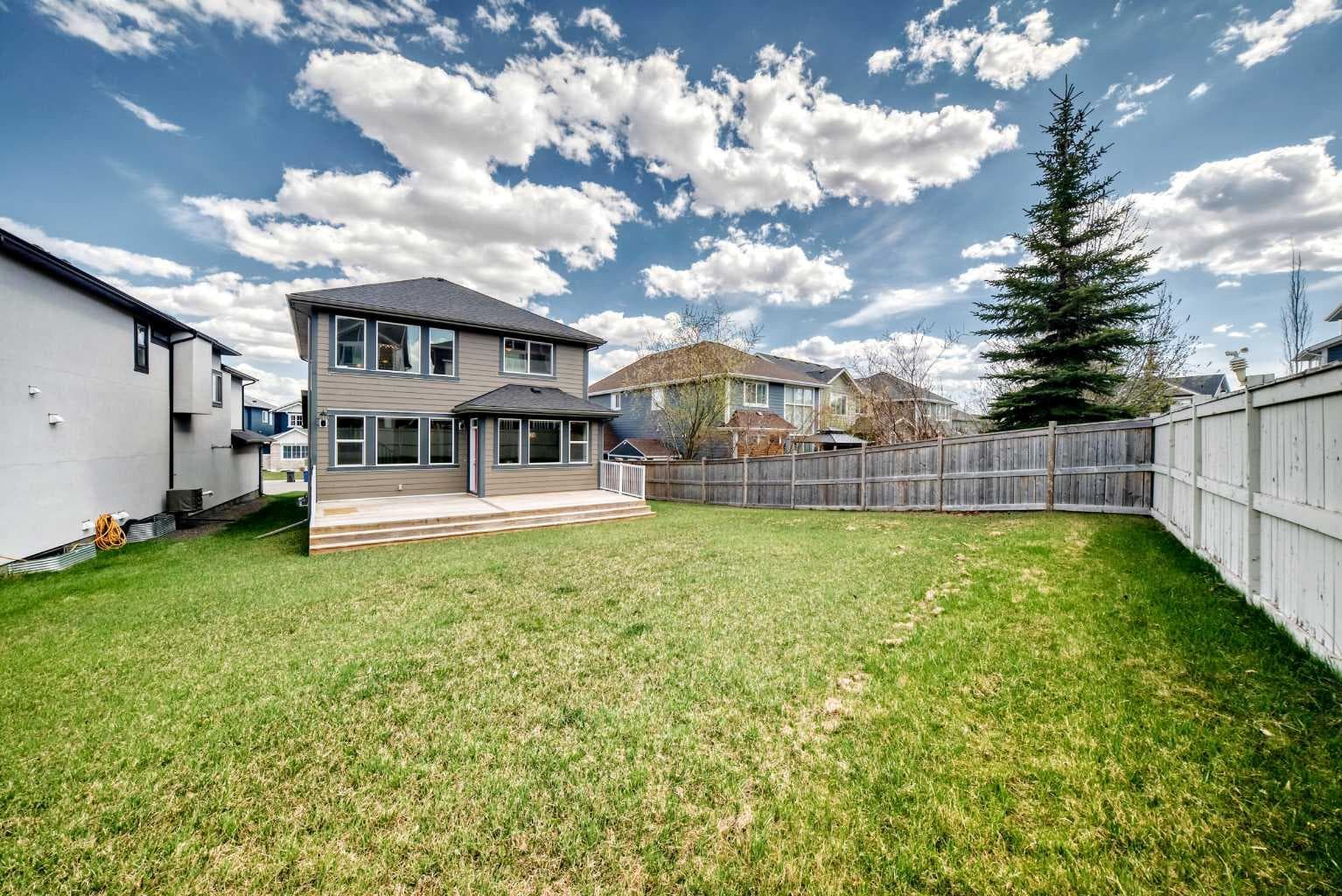 210 Stonemere Green 