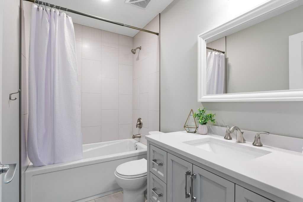 3929 Point Mckay Road NW