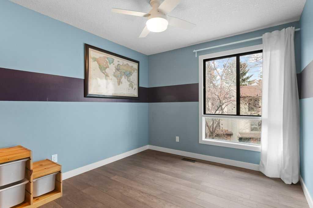 3929 Point Mckay Road NW