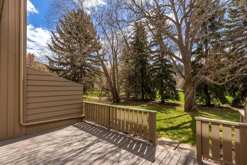 3929 Point Mckay Road NW