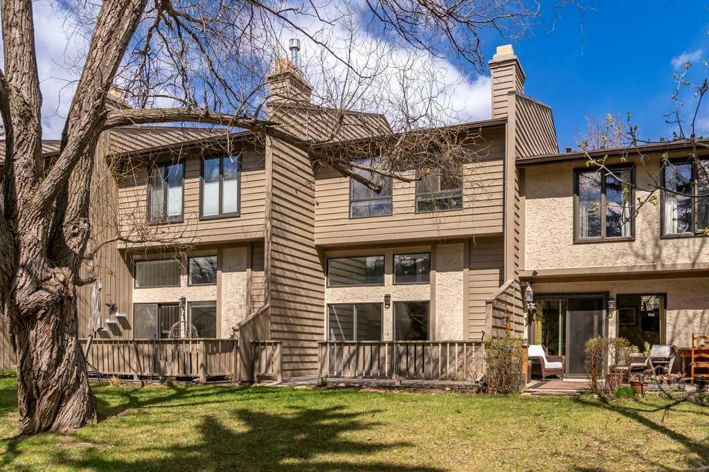 3929 Point Mckay Road NW
