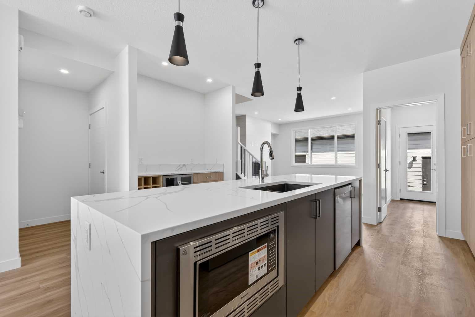 1113 Sailfin Heath 