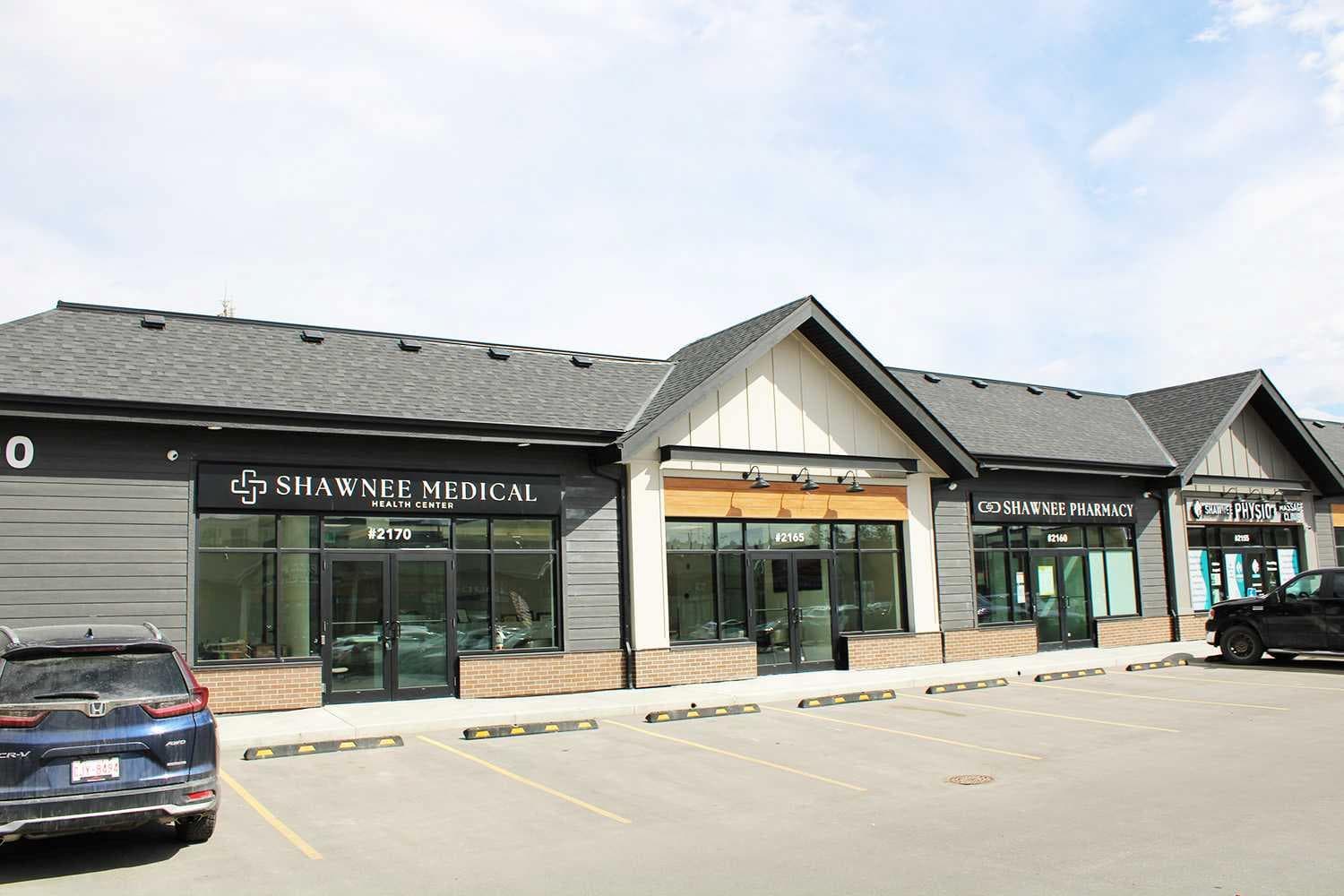 205, 700 Shawnee Square SW