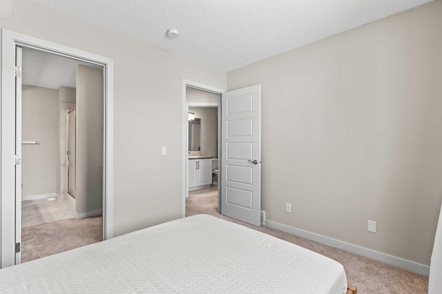 310, 32 Red Embers Parade NE