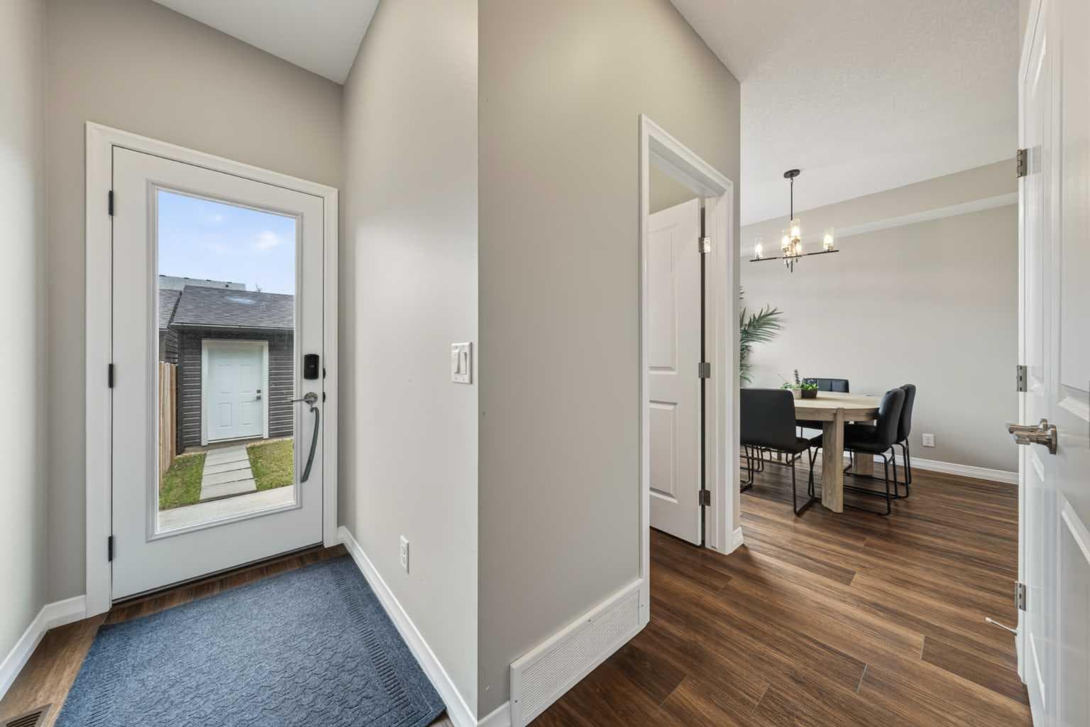 20545 Main Street SE