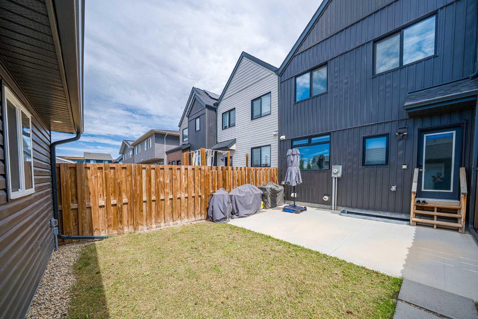20545 Main Street SE