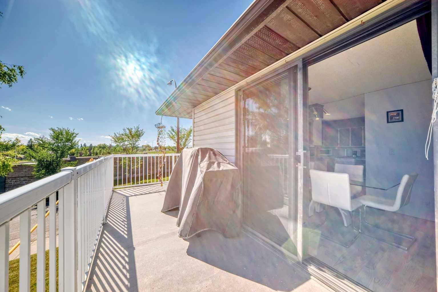 131 Ranchlands Court NW