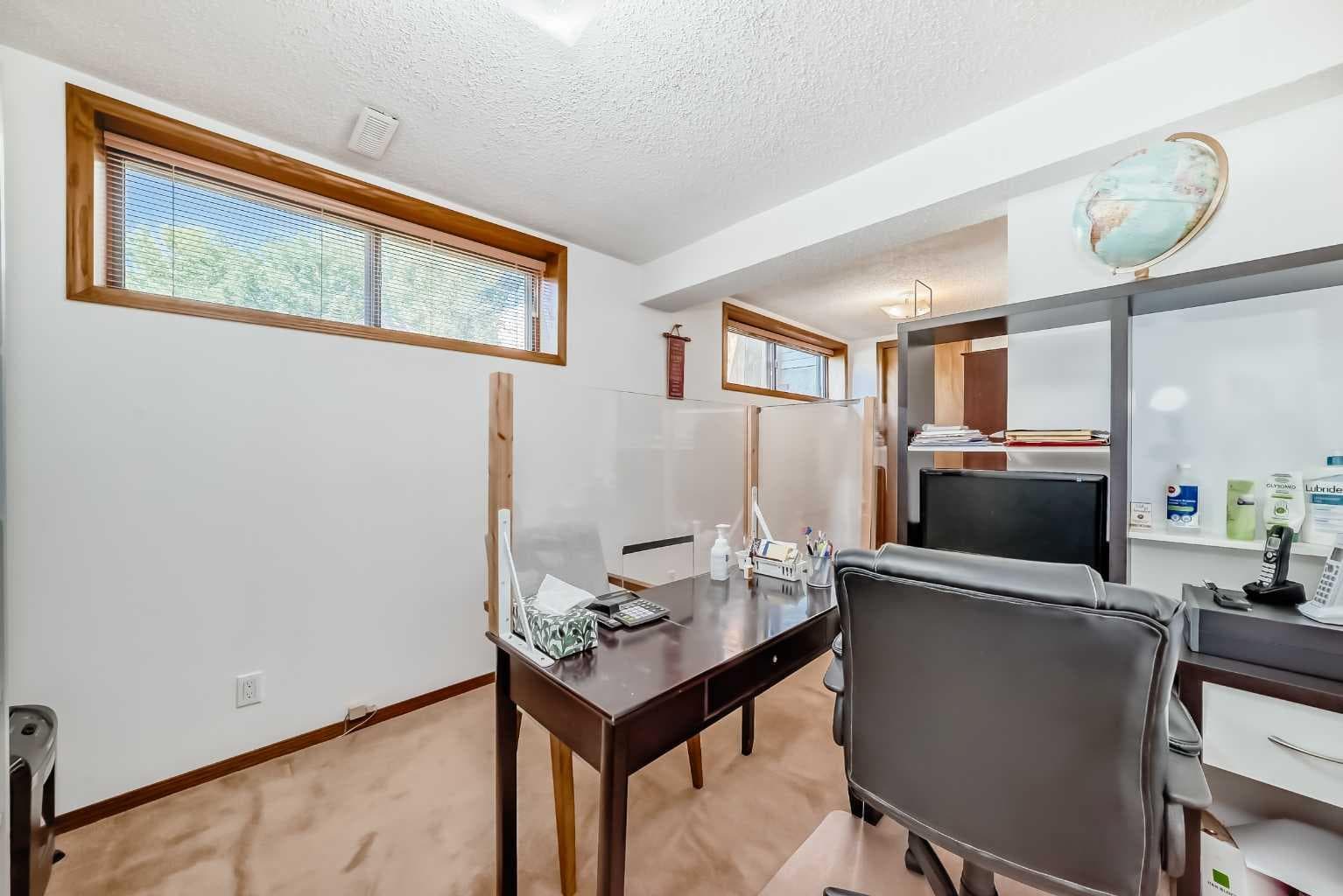 131 Ranchlands Court NW