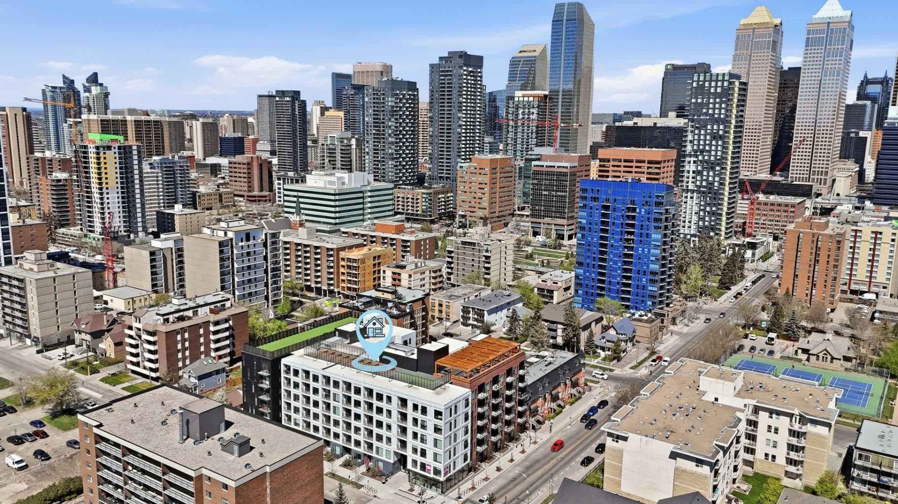 309, 310 15 Avenue SW