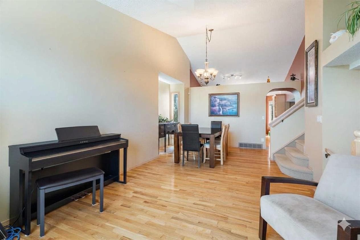 113 Sierra Vista Terrace SW