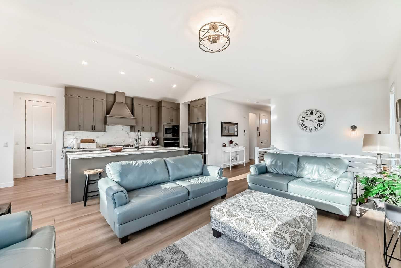 568 Grayling Bend 