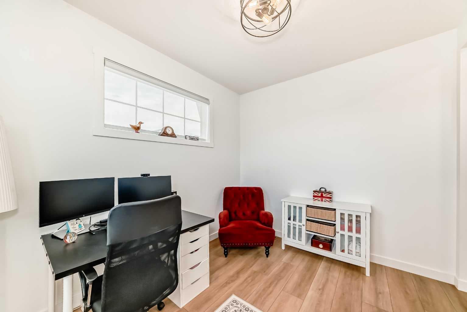 568 Grayling Bend 