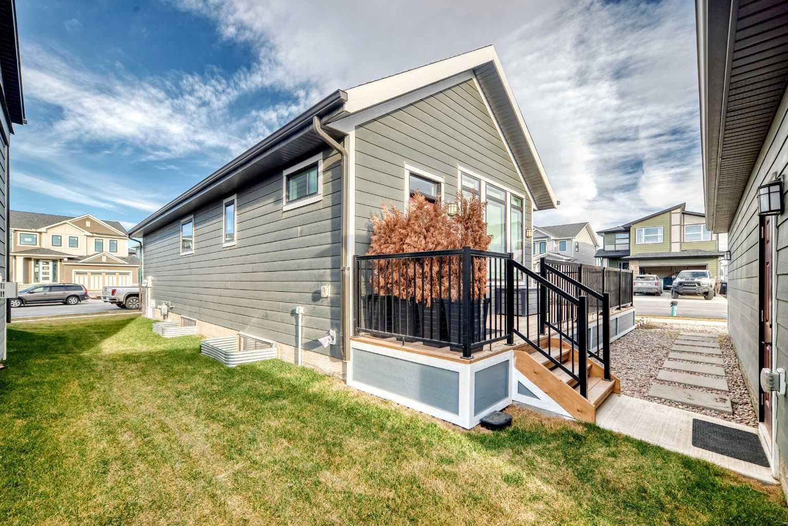 568 Grayling Bend 