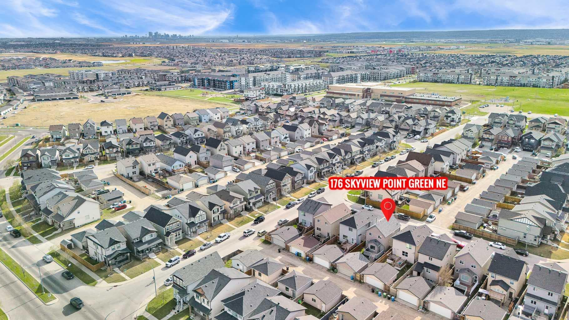 176 Skyview Point Green NE