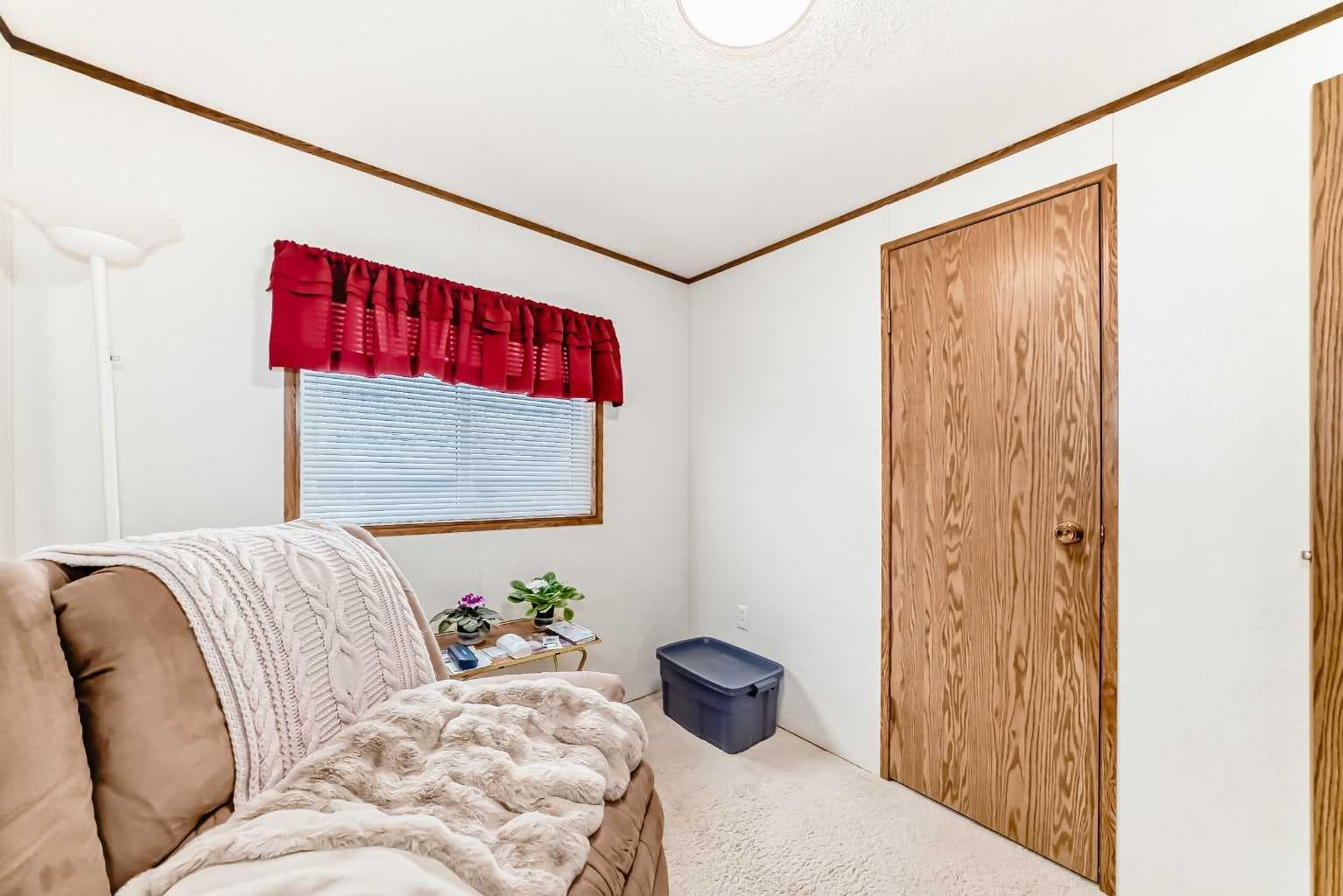 138, 99 Arbour Lake Road NW