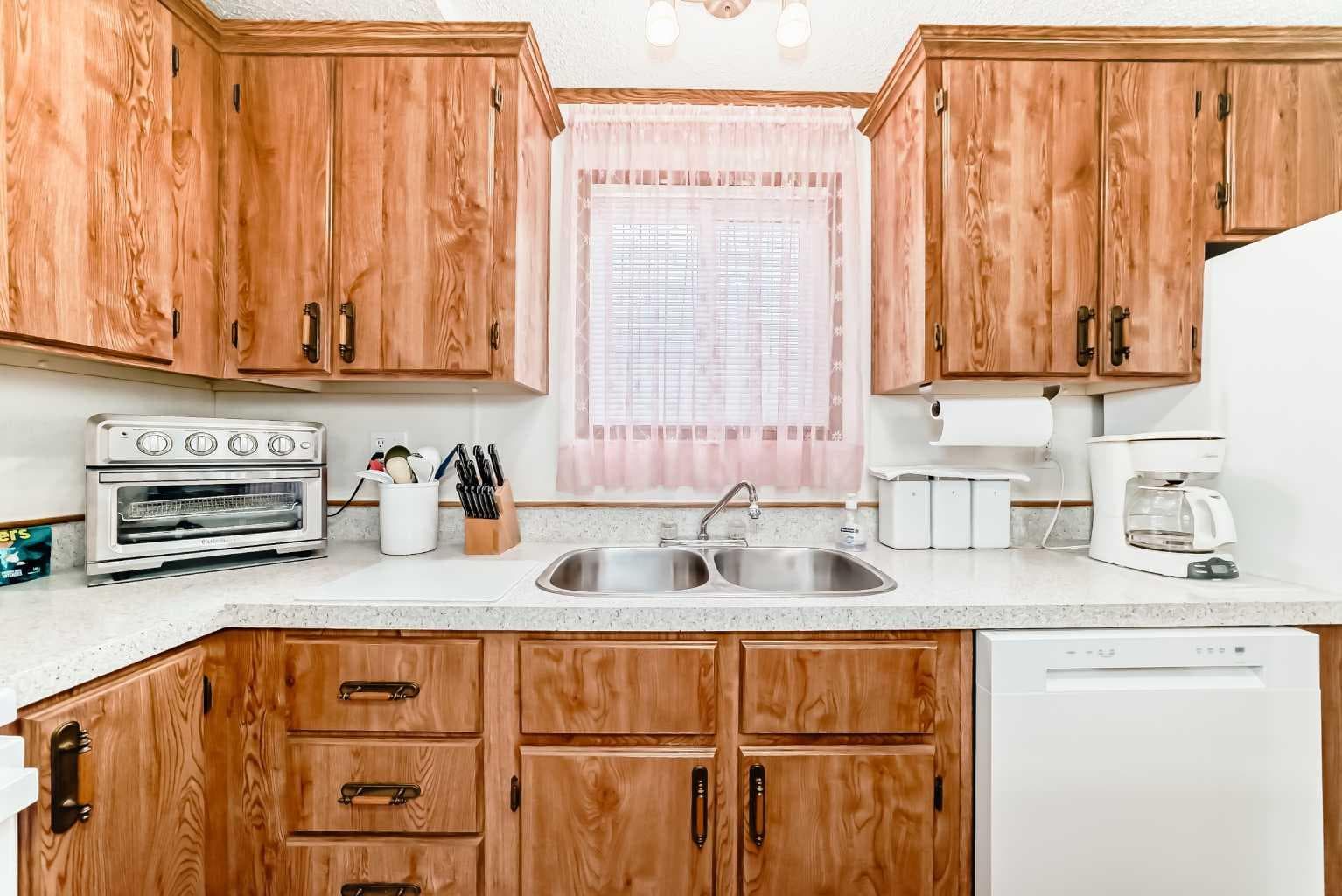 138, 99 Arbour Lake Road NW
