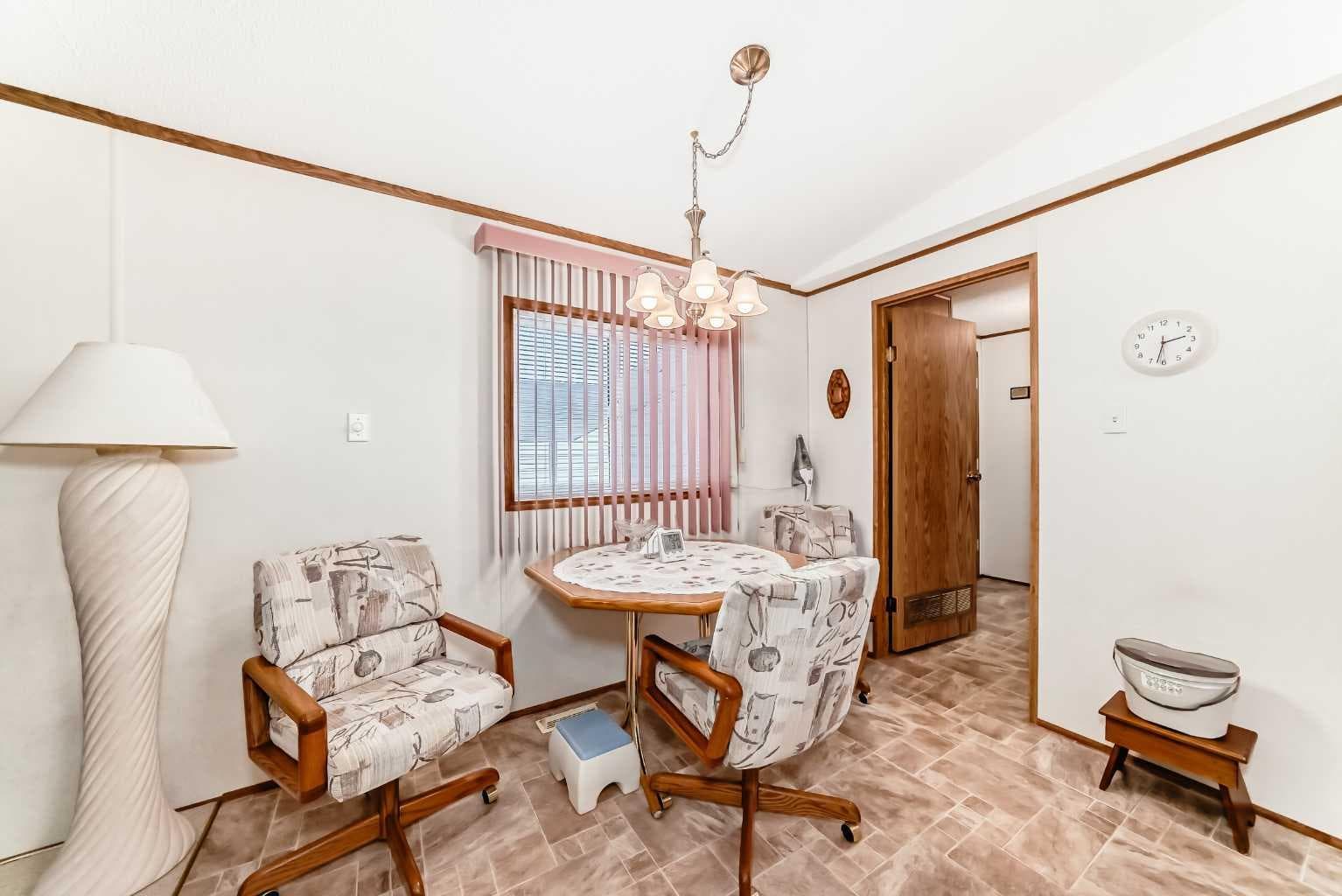 138, 99 Arbour Lake Road NW