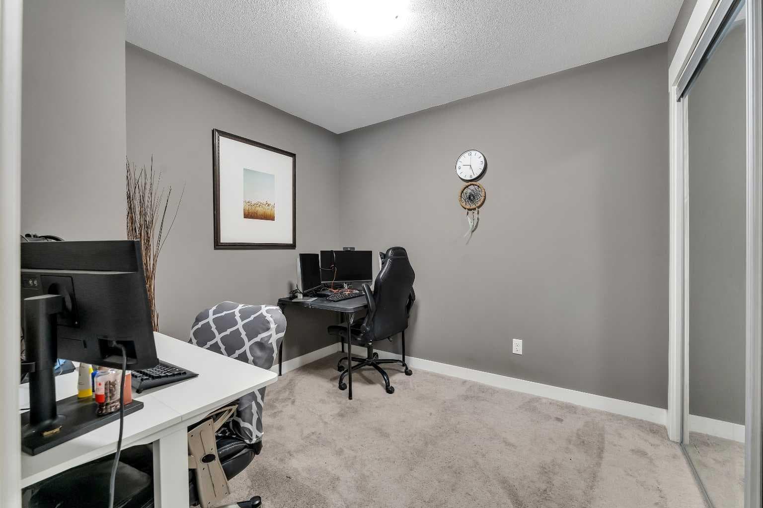 6412, 302 Skyview Ranch Drive NE